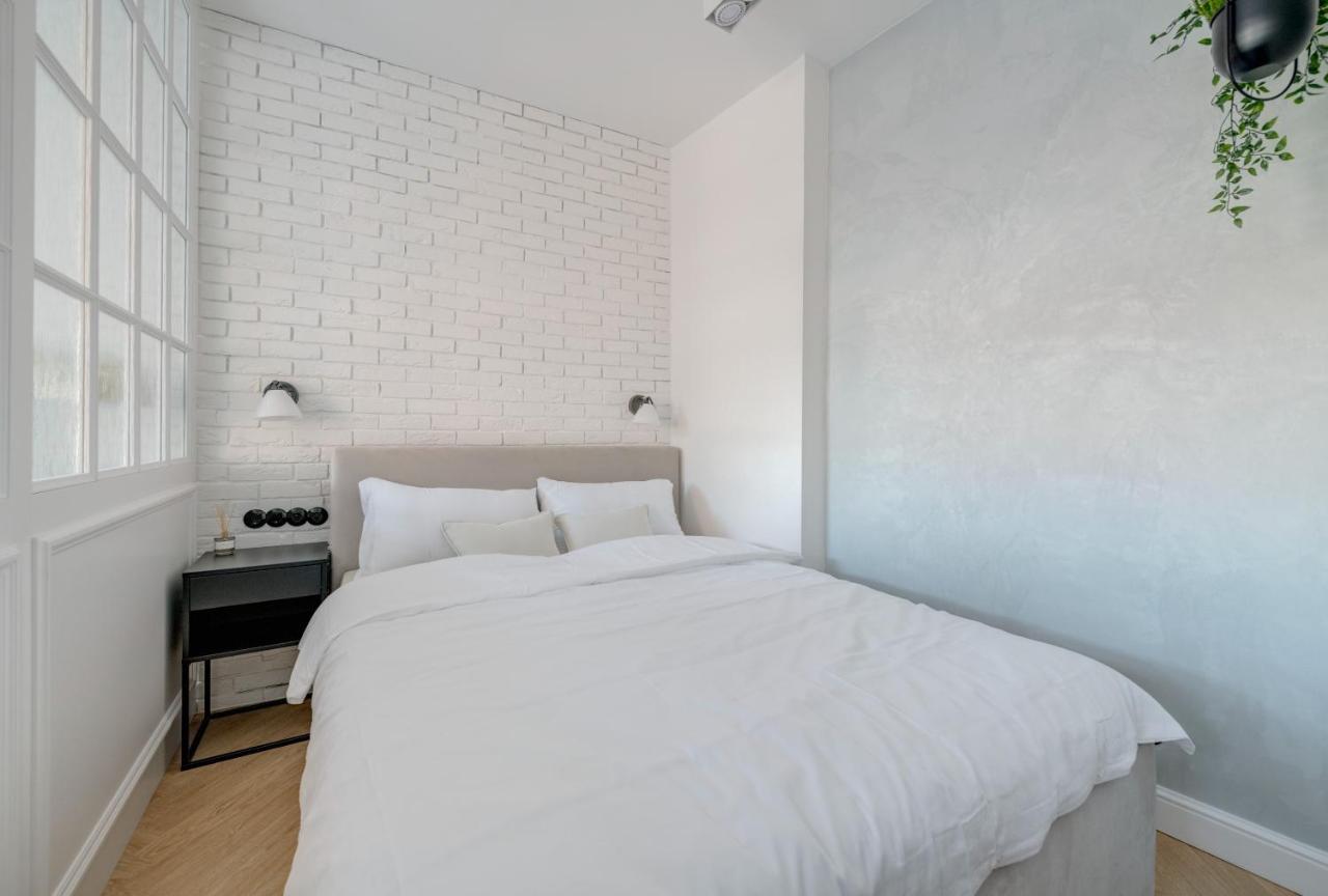 Studio In Main District In Gdansk Wrzeszcz Apartment Luaran gambar